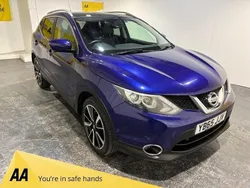 Blue Used 2015 Nissan Qashqai Tekna SUV | £8,000 (Fair price)