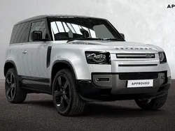 Hakuba silver Used 2024 Land Rover Defender HSE Dynamic SUV | £61,990 (Super price)