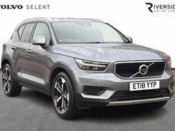 Grey Used 2018 Volvo XC40 Momentum SUV | £18,992 (A bit pricey)