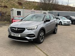 Grey Used 2019 Vauxhall Grandland X Sport SUV | £8,750 (Fair price)