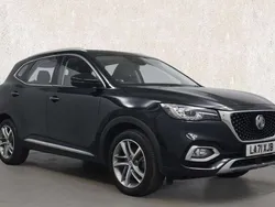 Black Used 2022 MG HS Exclusive SUV | £13,538 (Fair price)