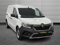 White New 2025 Renault Kangoo MPV | £17,495 (Fair price)