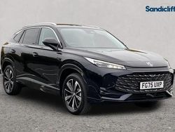 Metallic black pearl Used 2024 MG HS Trophy SUV | £25,915