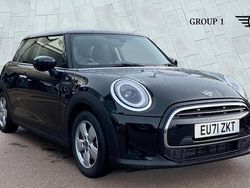 Black Used 2021 Mini ONE Classic Hatchback | £15,800 (A bit pricey)