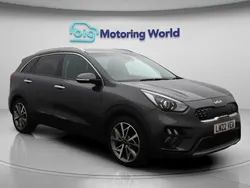 Grey Used 2022 Kia Niro 3 SUV | £14,600 (Good price)