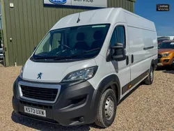 White Used 2023 Peugeot Boxer Premium Van | £21,994 (A bit pricey)