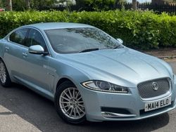 Blue Used 2014 Jaguar XF SE Sedan | £4,995 (Fair price)