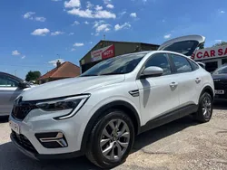 White Used 2024 Renault Arkana Evolution SUV | £16,995 (Fair price)
