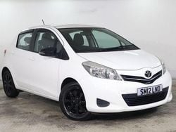 White Used 2012 Toyota Yaris Hatchback | £4,175 (Fair price)