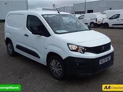 White Used 2020 Peugeot Partner MPV | £8,799 (Fair price)