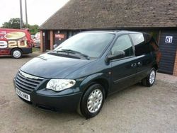 Used 2005 Chrysler Voyager MPV | £3,995