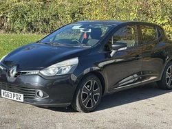 Black Used 2013 Renault Clio IV Dynamique Hatchback | £3,900 (Fair price)