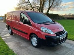 Red Used 2014 Peugeot Expert Van | £2,950 (Super price)