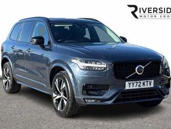 Denim blue Used 2022 Volvo XC90 Plus SUV | £38,294 (Fair price)