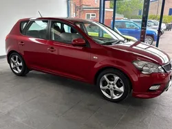 Red Used 2010 Kia Ceed 3 Hatchback | £5,500 (Fair price)