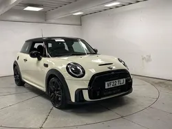 White Used 2022 Mini Cooper S Hatch Hatchback | £18,950 (Good price)