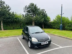 Black Used 2005 Toyota Yaris Hatchback | £2,295 (Fair price)