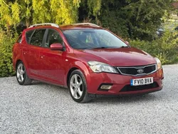 Red Used 2010 Kia Ceed 3 Estate | £1,495 (Fair price)