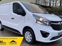 White Used 2018 Vauxhall Vivaro Sportive Van | £8,495 (Good price)