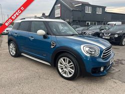 Blue Used 2017 Mini Cooper D Countryman SUV | £12,995 (Fair price)