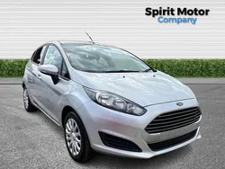 Silver Used 2013 Ford Fiesta Style Hatchback | £3,995 (Good price)