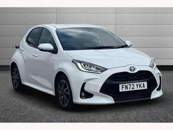 White Used 2022 Toyota Yaris Hybrid Design Hatchback | £16,995 (Fair price)