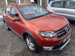 Red Used 2014 Dacia Sandero Lauréate Hatchback | £3,995 (Fair price)