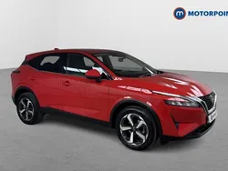 Red Used 2023 Nissan Qashqai N-Connecta SUV | £21,099 (Fair price)