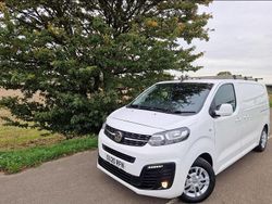 White Used 2020 Vauxhall Vivaro Sportive Van | £10,995 (Fair price)