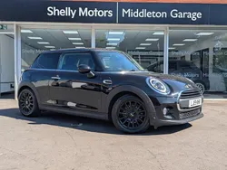 Black Used 2019 Mini ONE Classic Hatchback | £11,999 (Fair price)