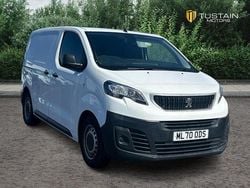 White Used 2020 Peugeot Expert Van | £12,499 (A bit pricey)