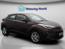 Mauve/purple Used 2023 Toyota C-HR SUV | £19,900 (Good price)
