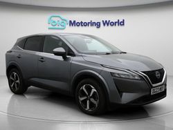 Grey Used 2023 Nissan Qashqai N-Connecta SUV | £20,250 (Fair price)