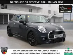 Black Used 2019 Mini Cooper Hatch Hatchback | £13,940 (Fair price)