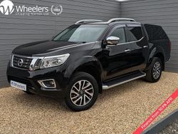 Black Used 2016 Nissan Navara Tekna Pickup | £15,995 (A bit pricey)