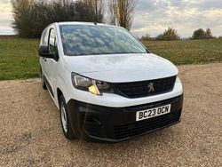 White Used 2023 Peugeot Partner Premium Van | £12,975 (Fair price)
