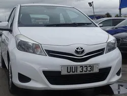 White Used 2013 Toyota Yaris Hatchback | £4,595 (Good price)