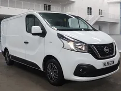 White Used 2016 Nissan NV300 Acenta Van | £6,989 (Good price)