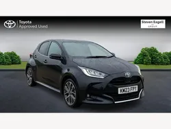 Black Used 2023 Toyota Yaris Hybrid Hatchback | £18,629 (Fair price)