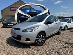 Silver Used 2009 Mazda 2 Hatchback | £2,295 (Fair price)