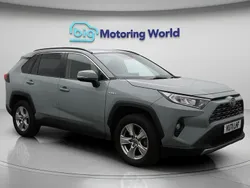 Green Used 2021 Toyota RAV4 Hybrid SUV | £21,200 (Super price)