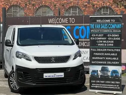 White Used 2020 Peugeot Expert Van | £7,944 (Fair price)