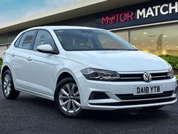 White Used 2018 VW Polo SE Hatchback | £10,600 (Fair price)