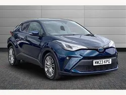 Midnight teal Used 2023 Toyota C-HR SUV | £22,750 (A bit pricey)