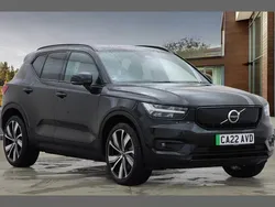 Black Used 2022 Volvo XC40 Pro SUV | £27,000 (Fair price)