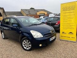 Blue Used 2004 Toyota Corolla Verso MPV | £2,499 (Fair price)