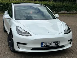 White Used 2020 Tesla Model 3 Standard Range Plus Sedan | £14,995 (Fair price)