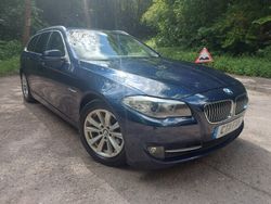 Blue Used 2011 BMW 520 Estate | £5,990 (Fair price)