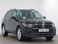 Black Used 2022 VW Tiguan Life SUV | £20,298 (Fair price)