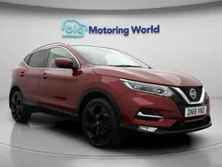 Red Used 2018 Nissan Qashqai Tekna SUV | £9,900 (Fair price)